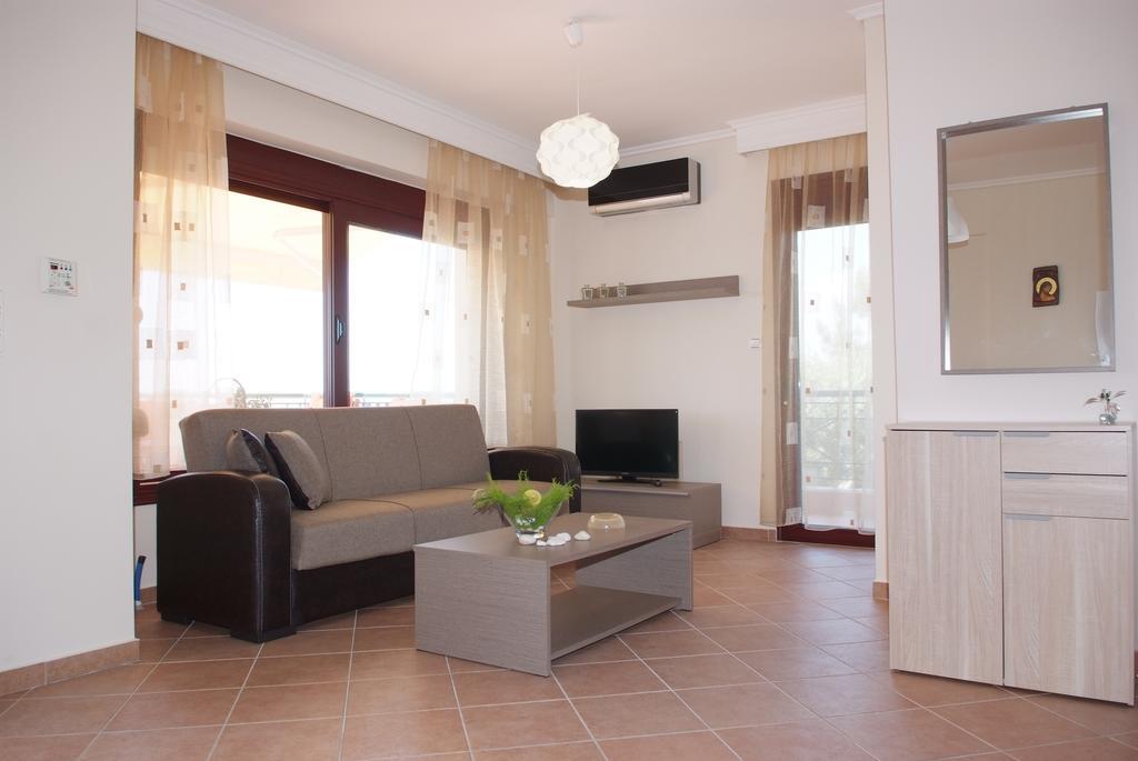 Sofia Luxury Maisonettes Nikiti  Phòng bức ảnh